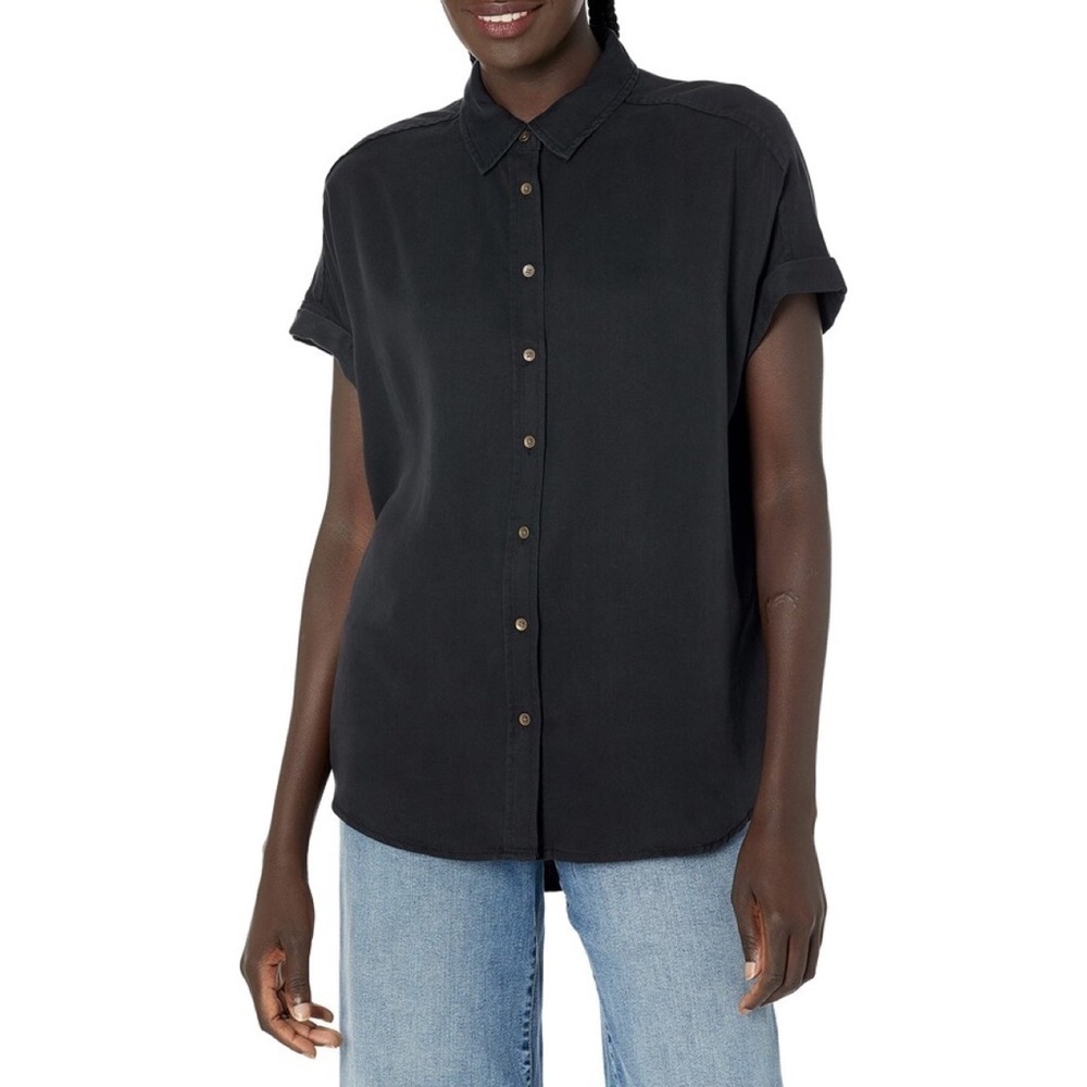 NWT Anthropologie Daily Ritual Collared Button Top